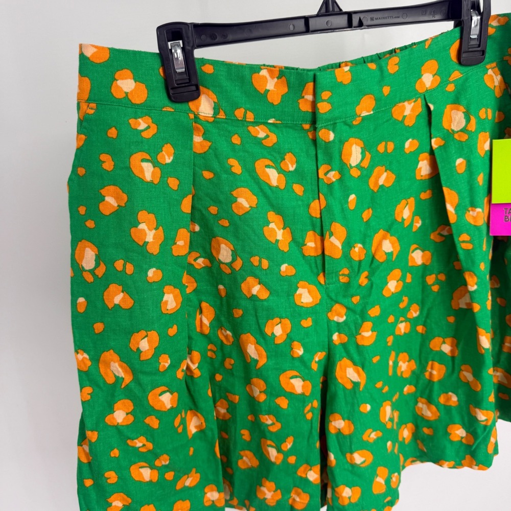 Tabitha Brown Target Green Leopard Print Pleated Shorts High Rise NWT Large Bold - Picture 2 of 7